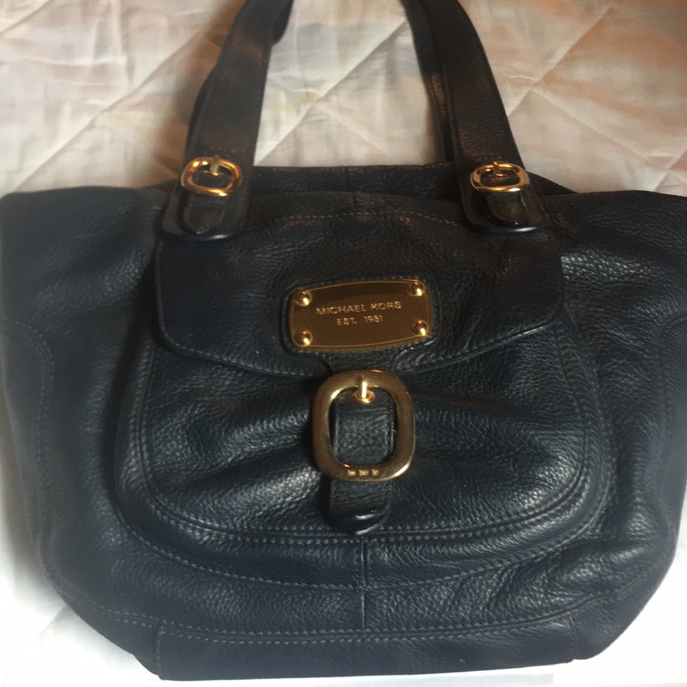 Michael Kors navy purse